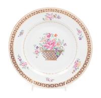 A Set of Seven Chinese Export Porcelain Plates