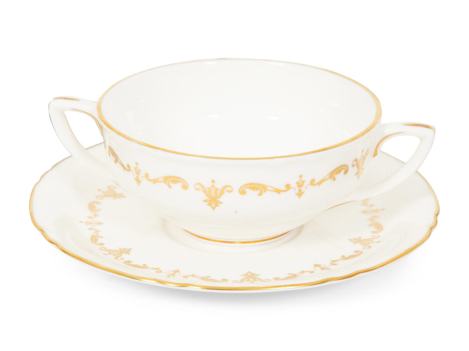 A Royal Worcester Gold Chantilly Porcelain Dinner Service