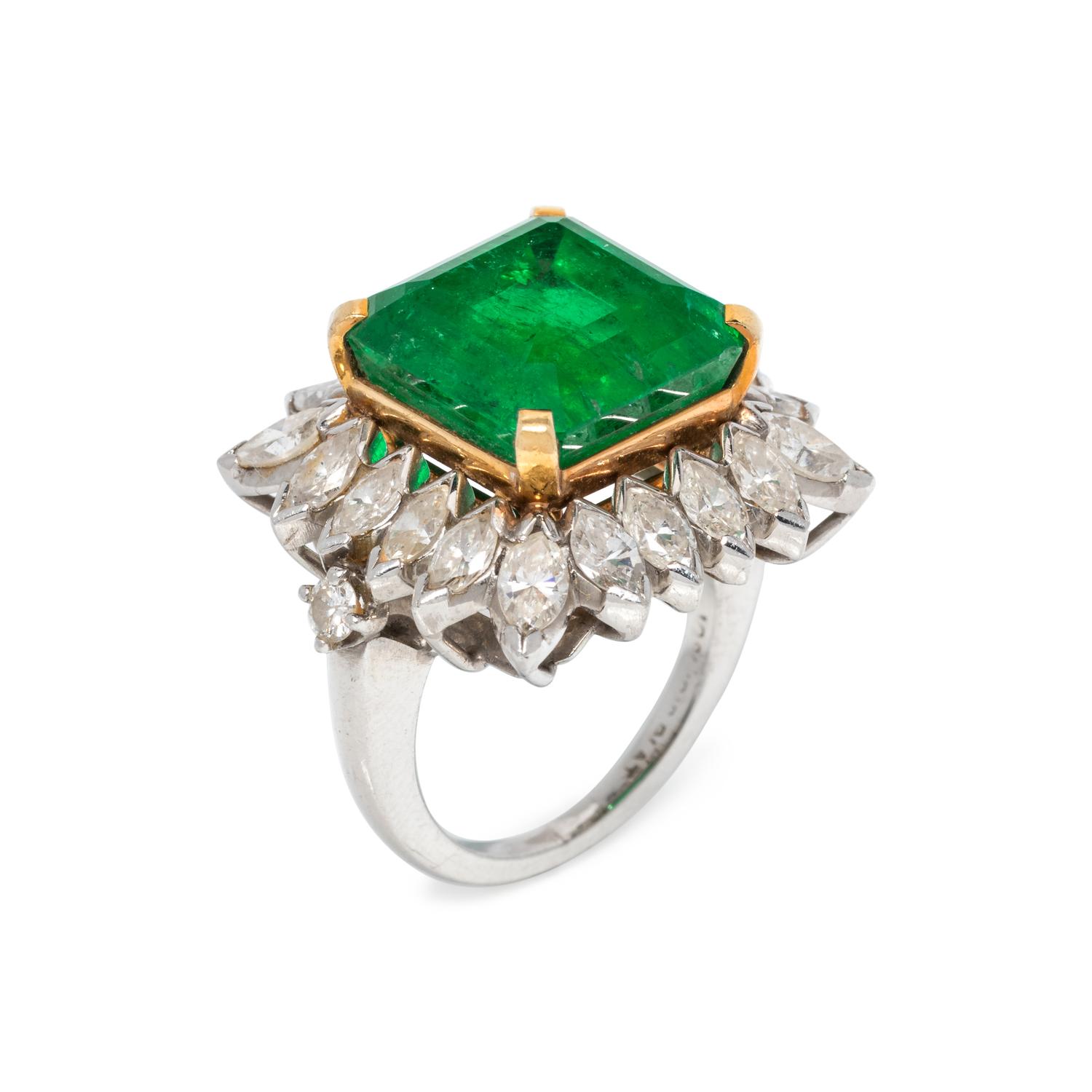 EMERALD AND DIAMOND RING