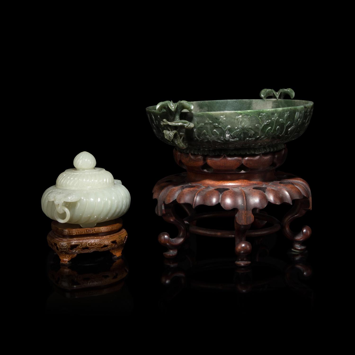 Two Chinese Jade Vessels, 20th Century 近代 碧玉雙耳洗及青白玉香爐