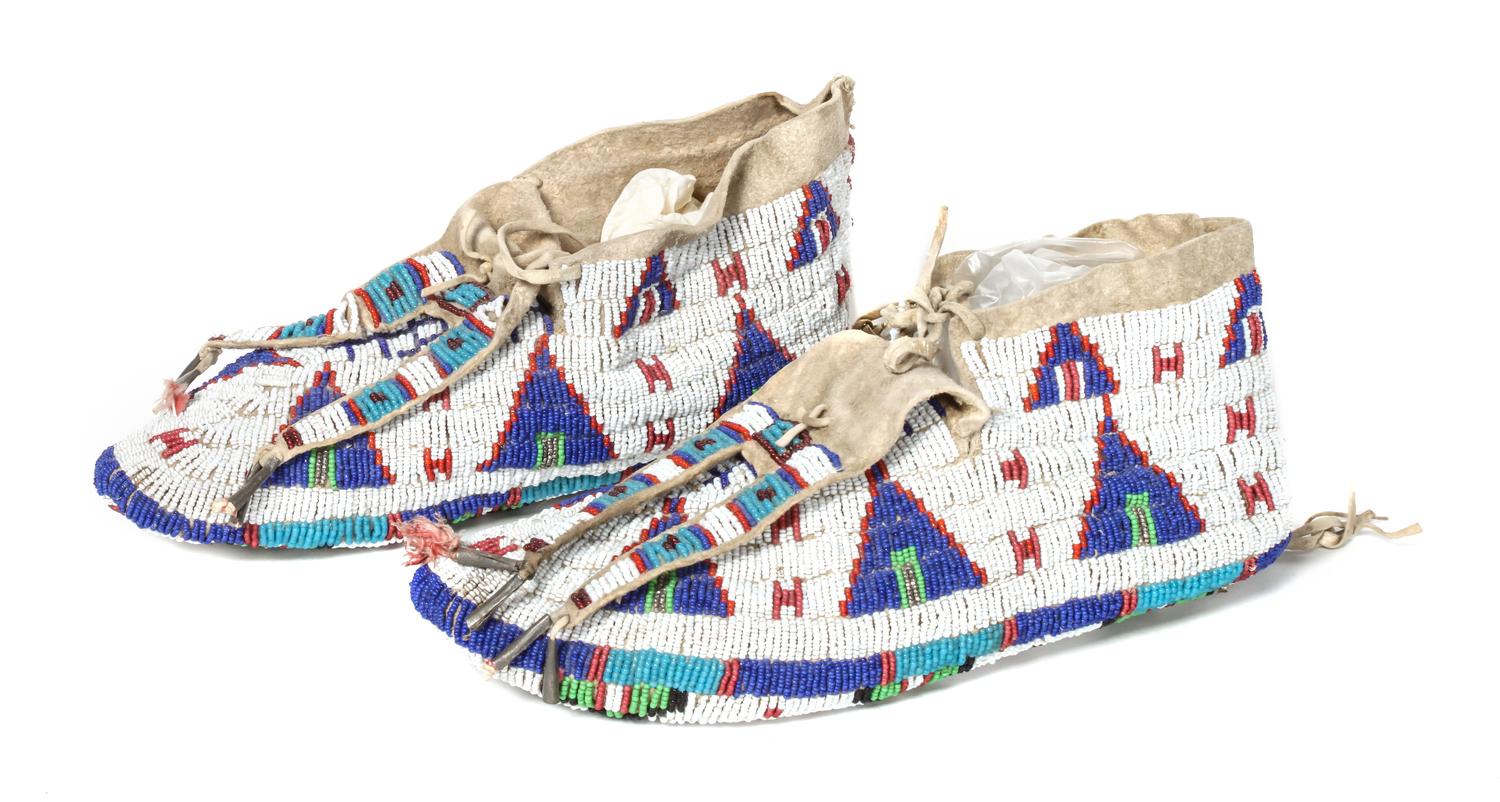 Pair of Sioux Fully Beaded Moccasins Length 10 3/4 inches