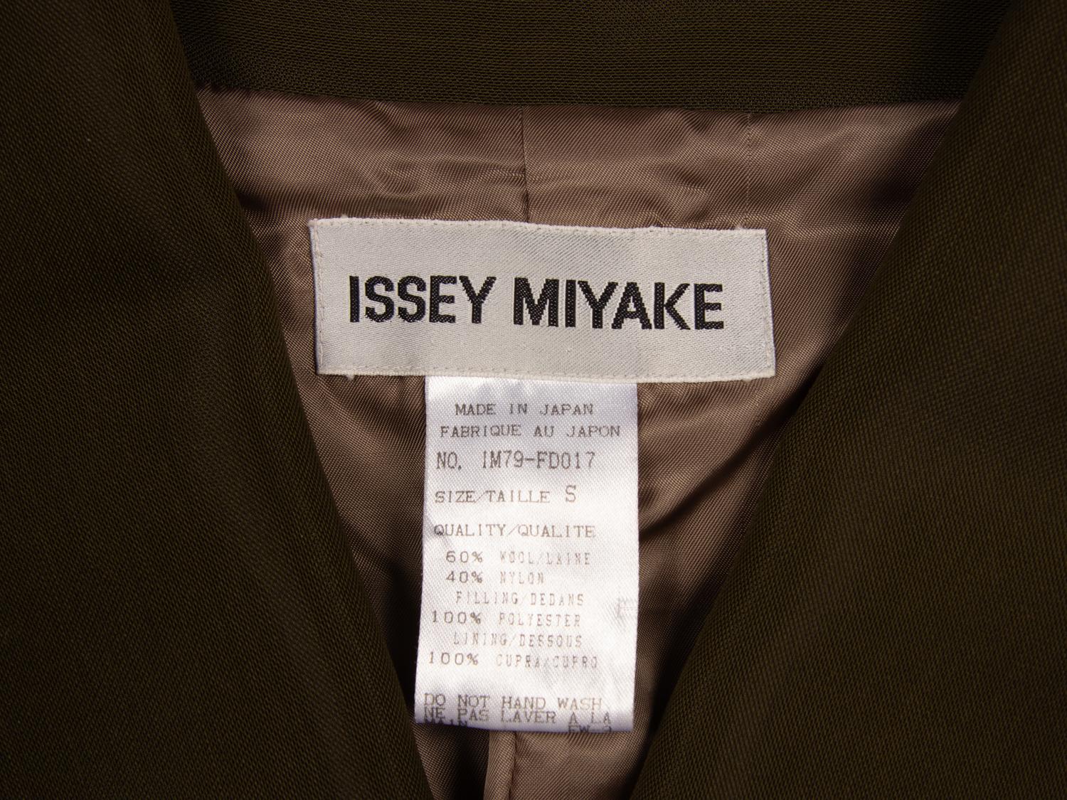 Issey Miyake, Padded Jacket