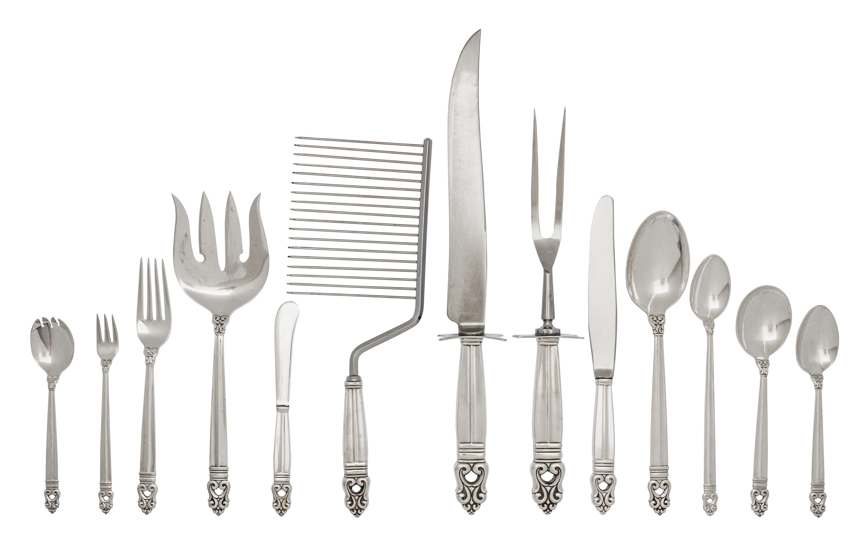 An American Silver Flatware Service, International Silver Co., Meriden, CT, Royal Danish pattern, comprising: 13 dinner forks 15 salad