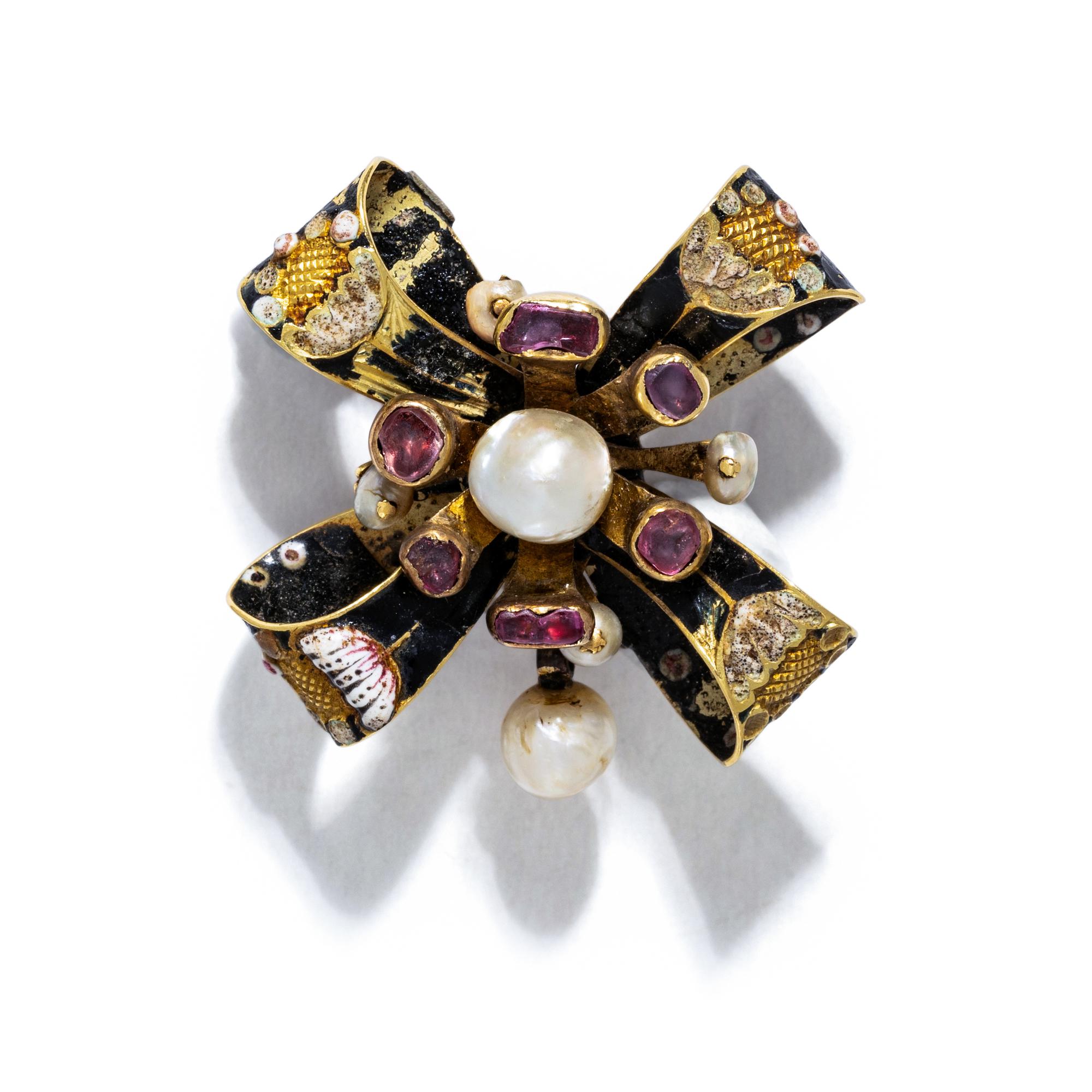 ANTIQUE, PEARL, RUBY AND ENAMEL BROOCH
