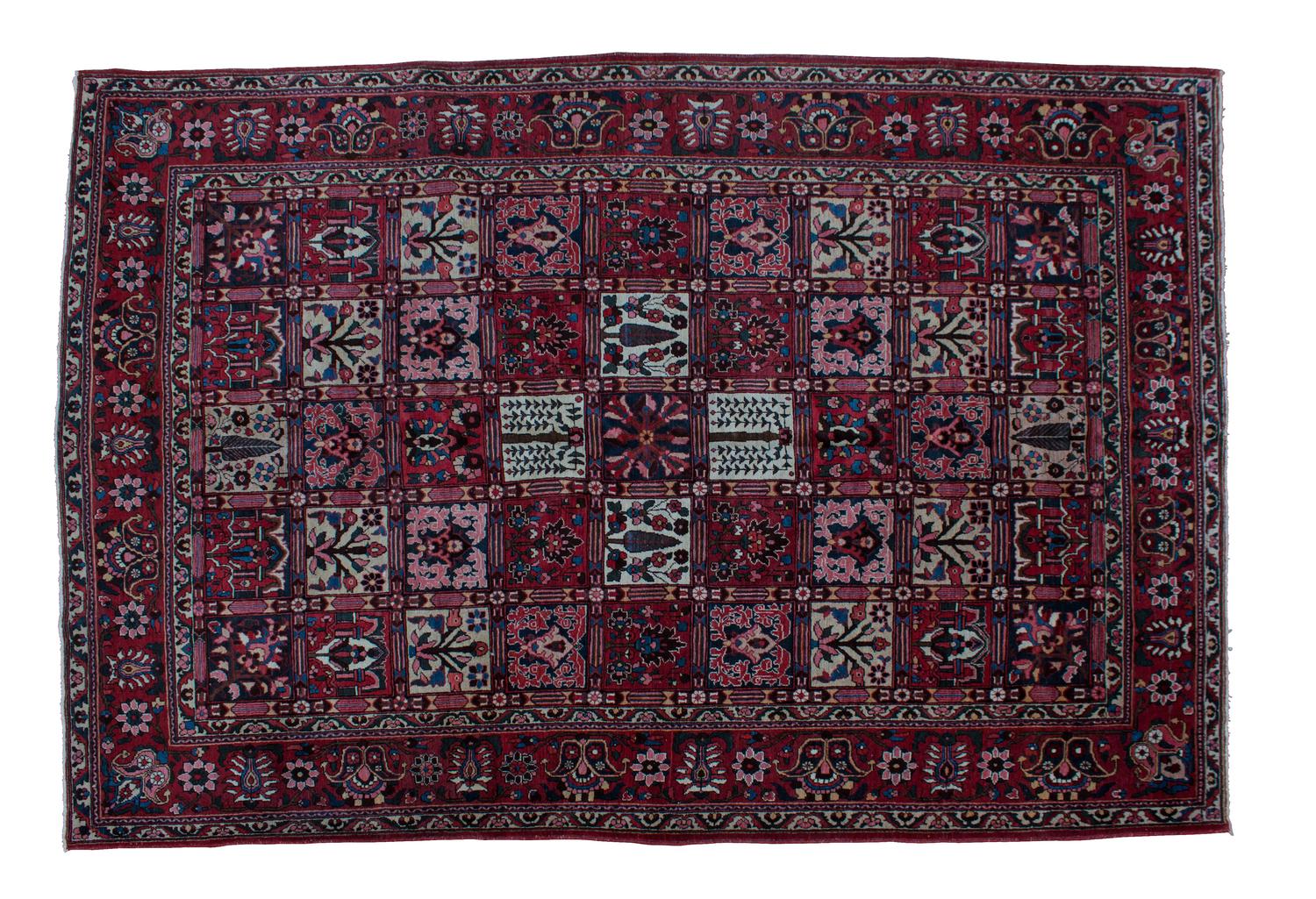 A Chahar Mahal Bakhtiari Wool Rug 9 feet 10 inches x 6 feet 11 inches.