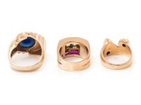 COLLECTION OF ROSE GOLD RETRO STYLE RINGS
