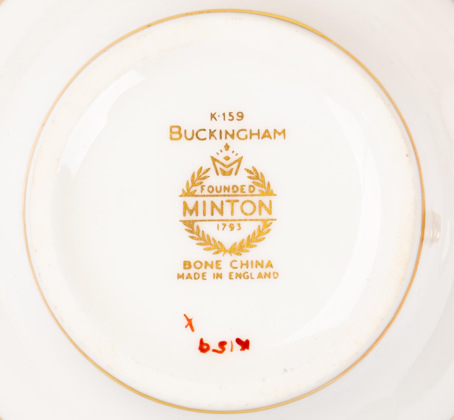 A Minton Buckingham Porcelain Dinner Service