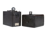 [CAMERAS]. Two French cameras, incl. stereo box example.