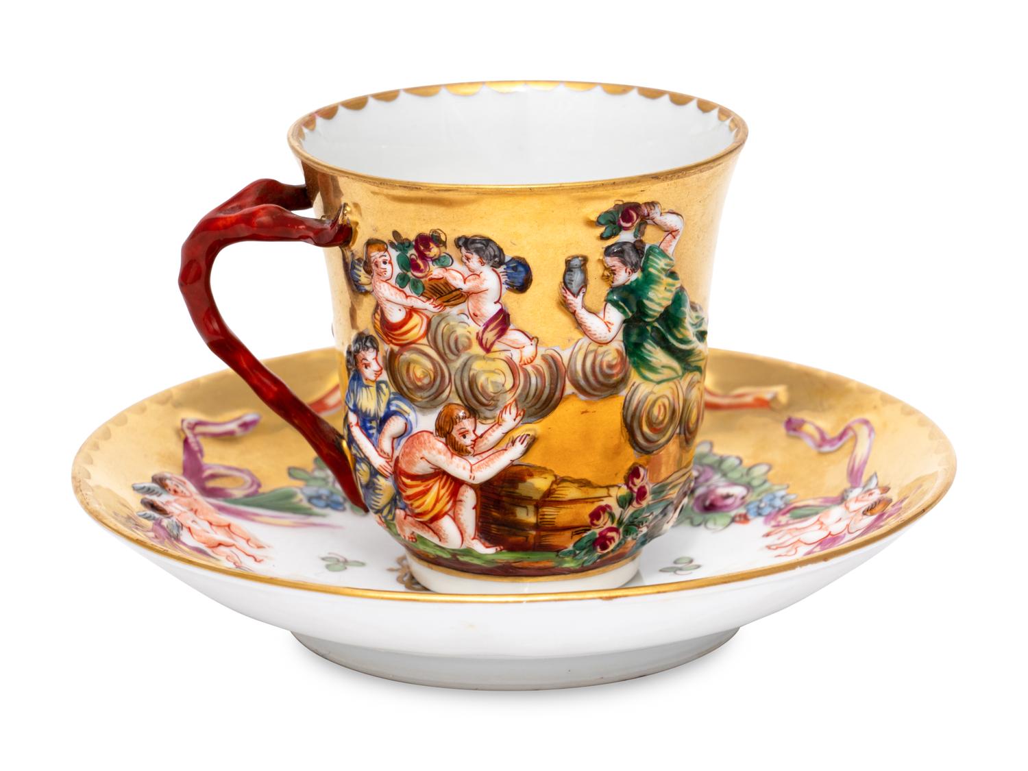A Capodimonte Porcelain Dinner Service