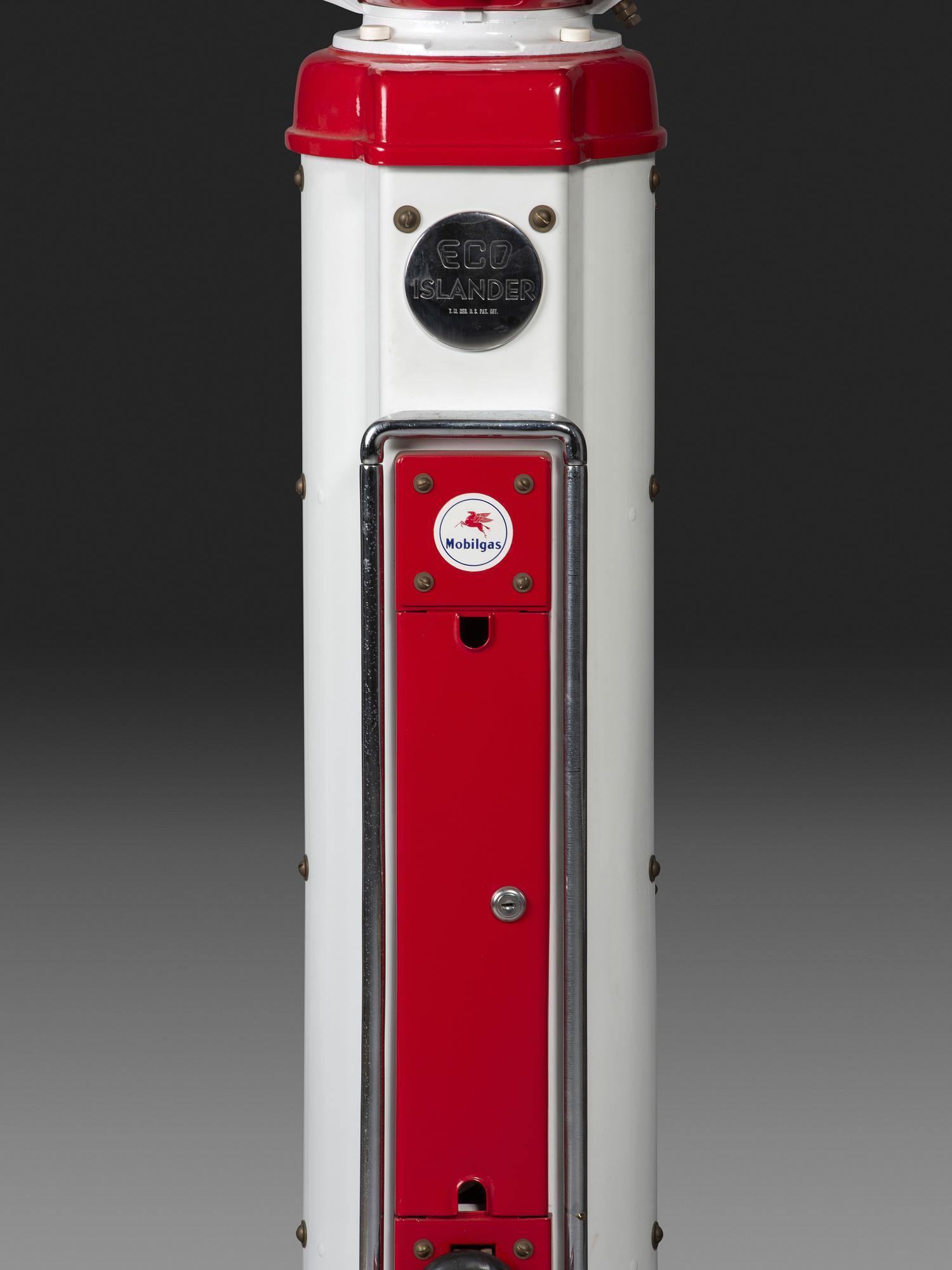 An Eco Islander Air Meter with Light Pole