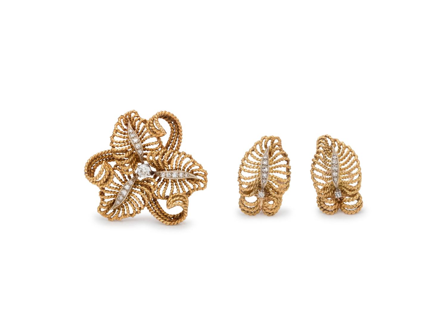 YELLOW GOLD AND DIAMOND SUITE