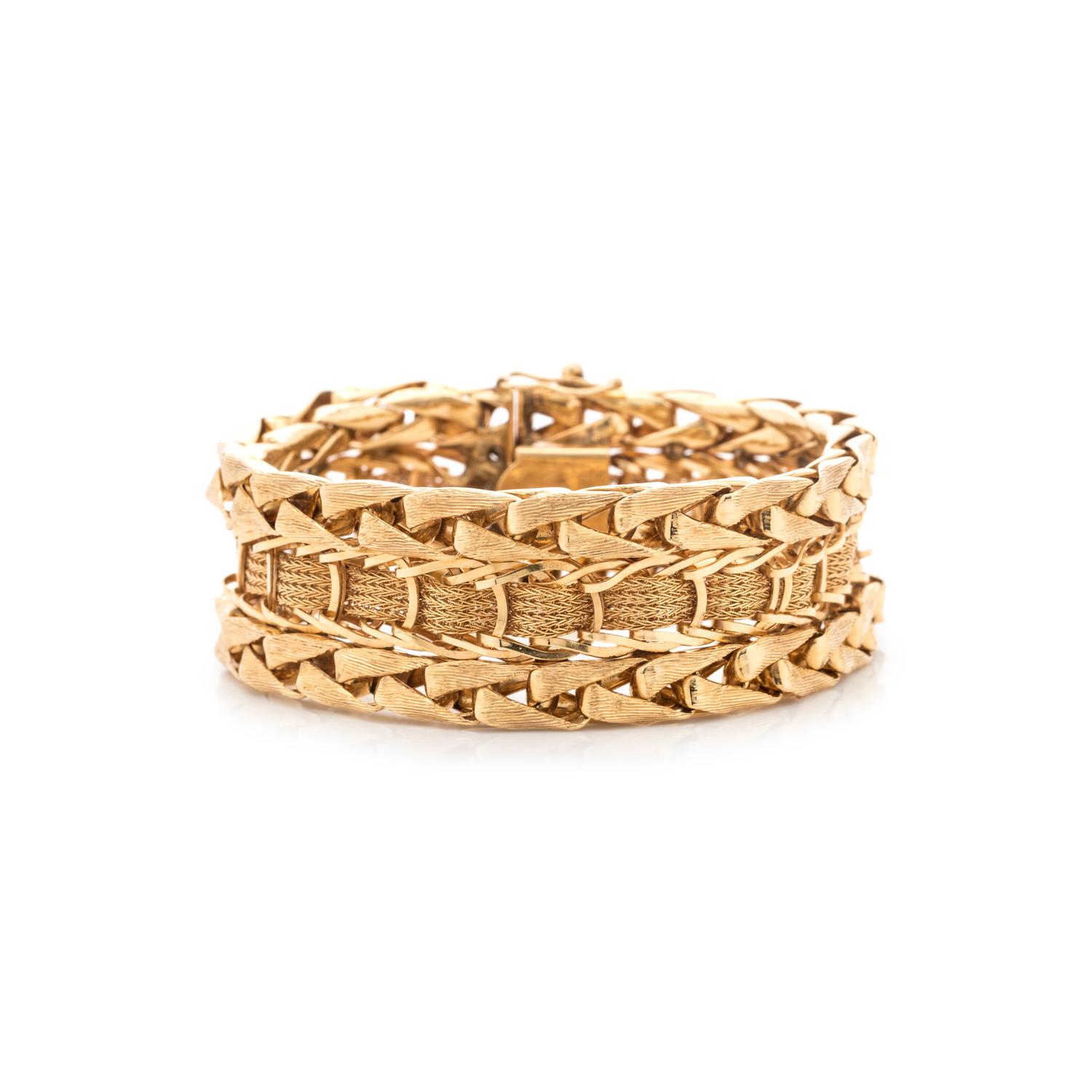 YELLOW GOLD BRACELET