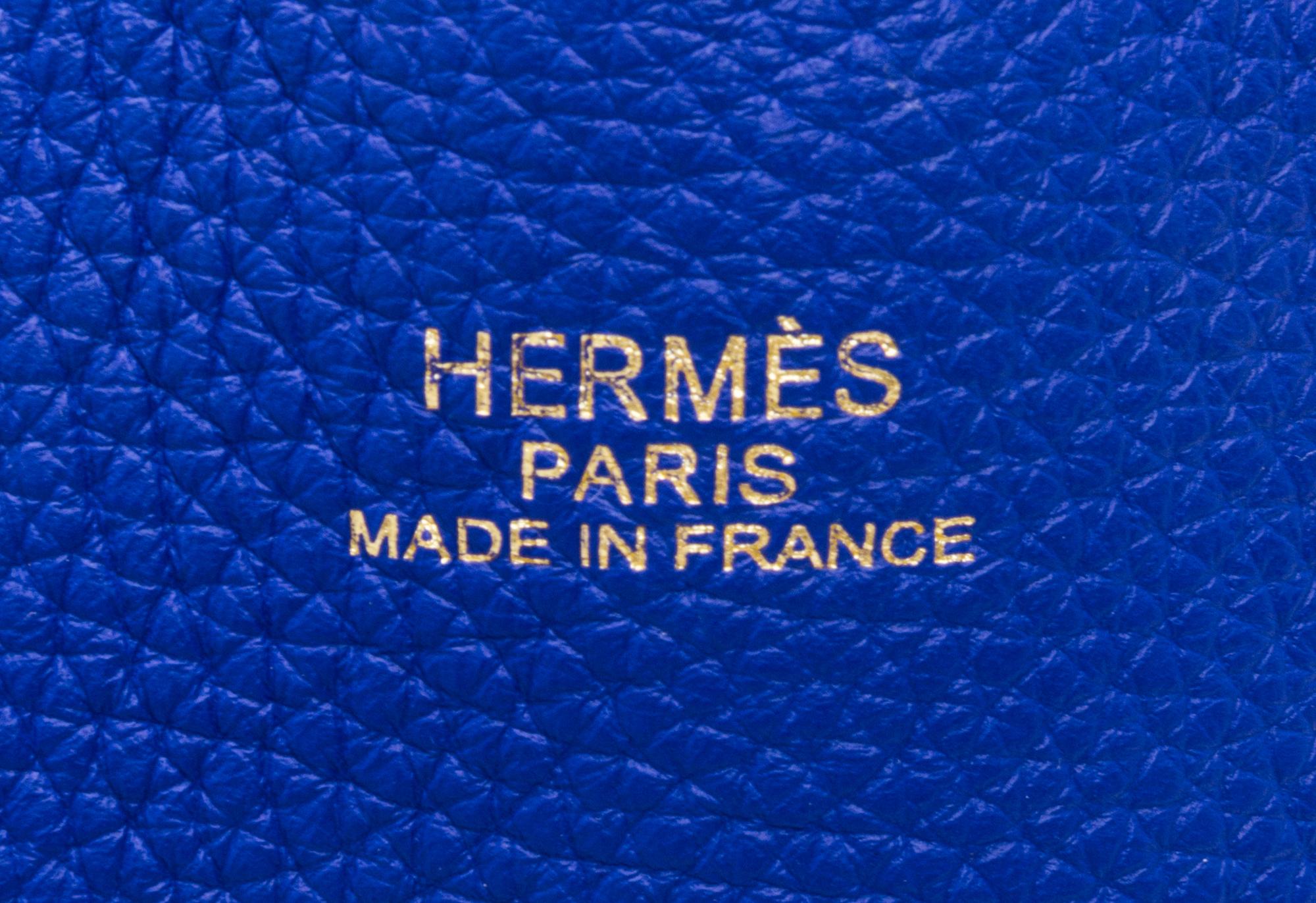 An Hermes Graphite/Bleu Electric 45cm Taurillon Clemence Double Sens Tote, 17.5" x 15.5" x 5".