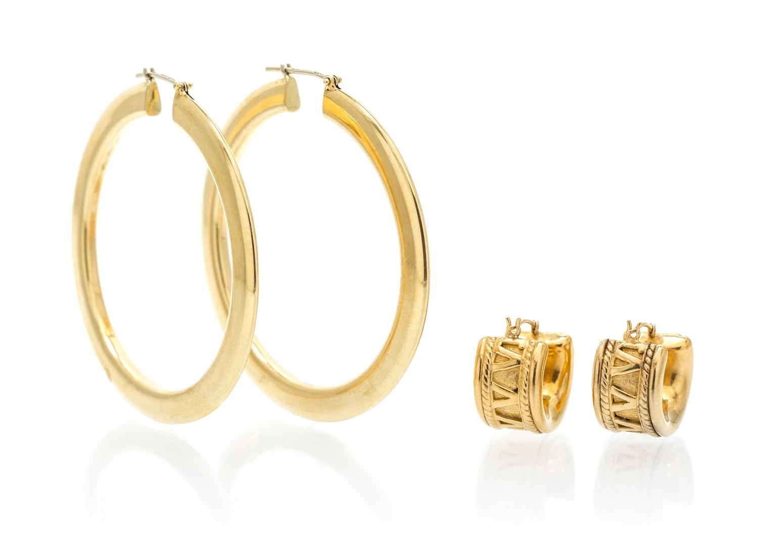 A Collection of 14 Karat Yellow Gold Hoop Earrings, 10.60 dwts.
