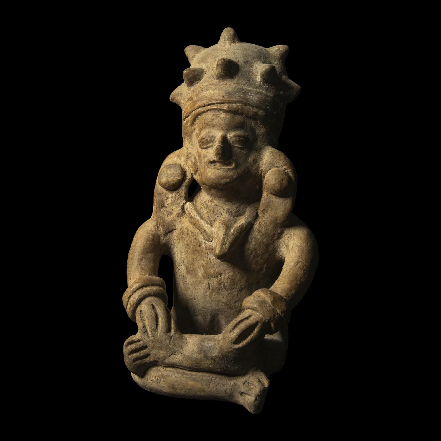 A Jamacoaque Terracotta Figure