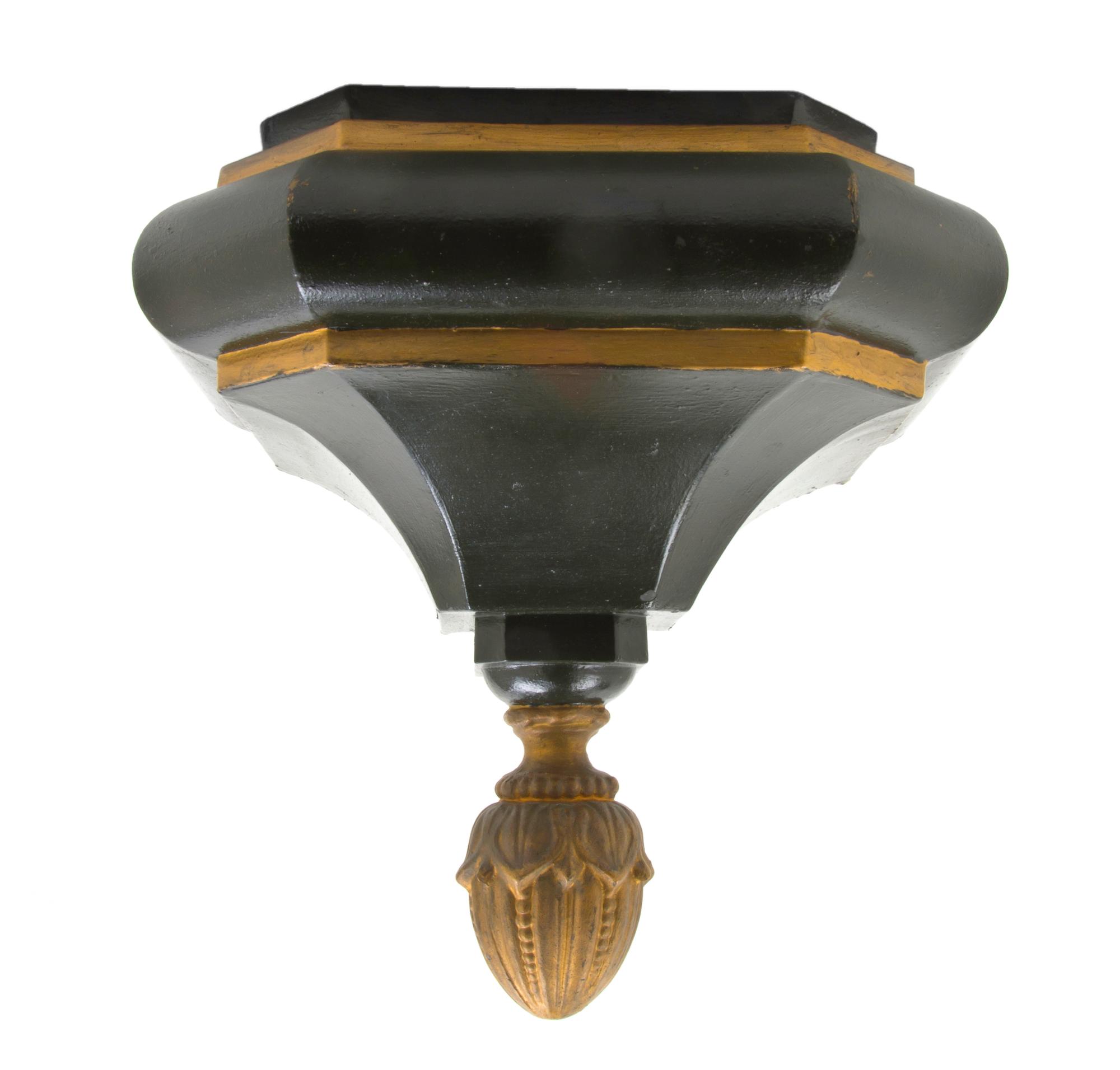 A Continental Painted and Parcel Gilt Tole Wall Bracket, Height 14 1/2 inches.