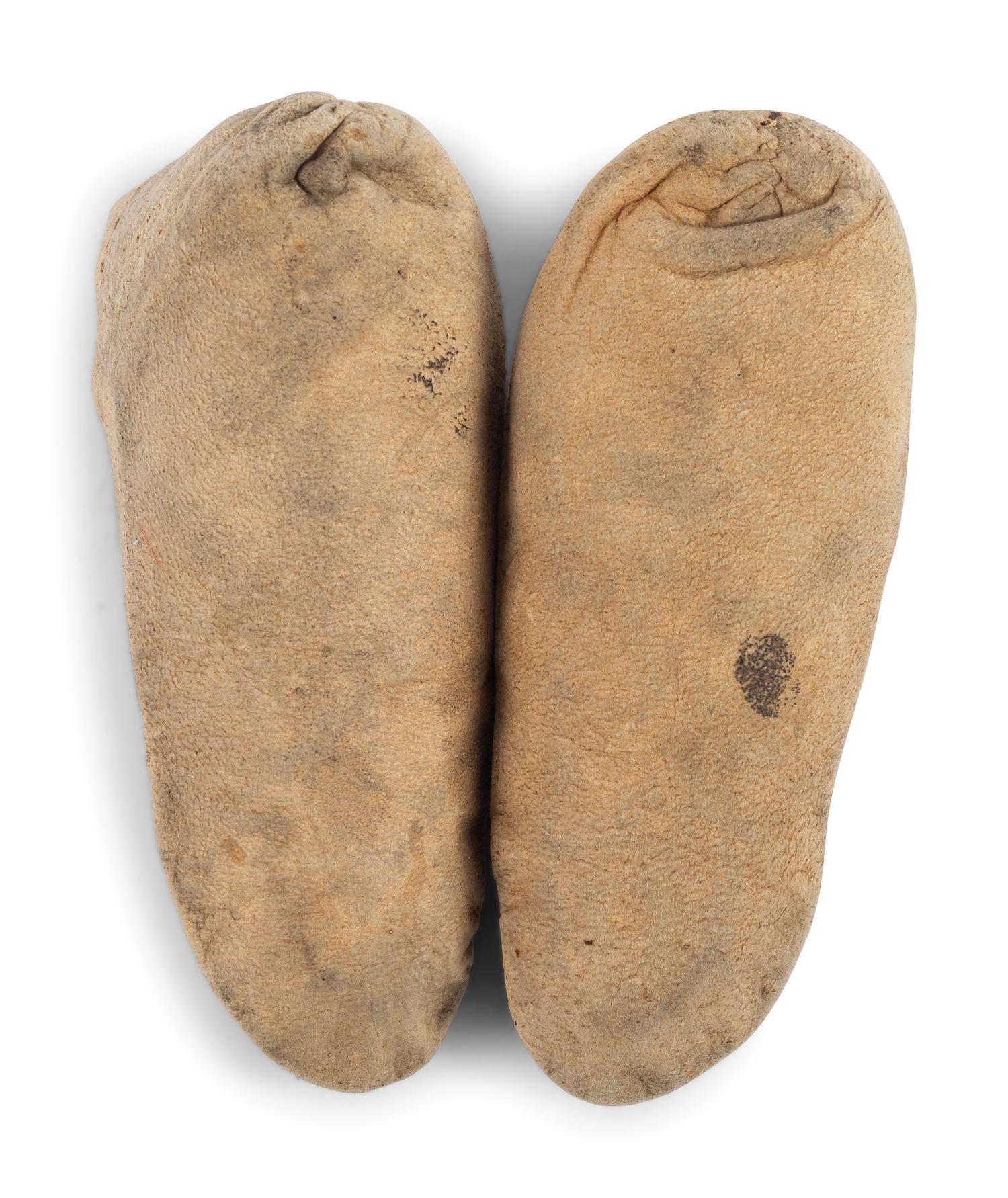 Haudenosaunee and Eastern Woodlands Child's Moccasins