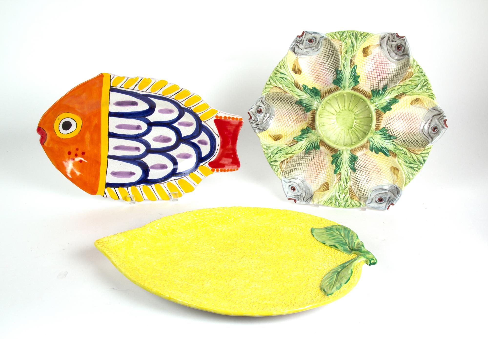 Three Italian Ceramic Serving Platters Dimensions of largest length 18 inches. — 20TH CENTURY