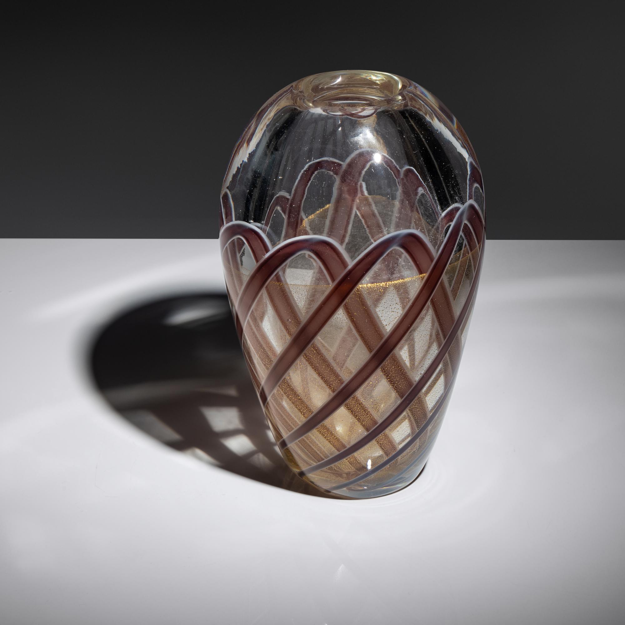 Nastro Richiamato vase