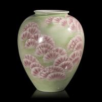 A Large Japanese Porcelain Vase, Makuzu Kozan, Meiji Period — 日本明治時期 宮川香山製芙蓉花大罐