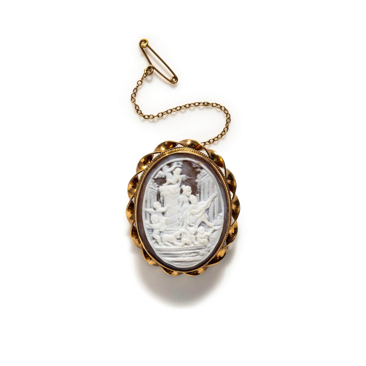 A Neoclassical Gold and Shell Cameo Brooch with an Allegorical Scene
