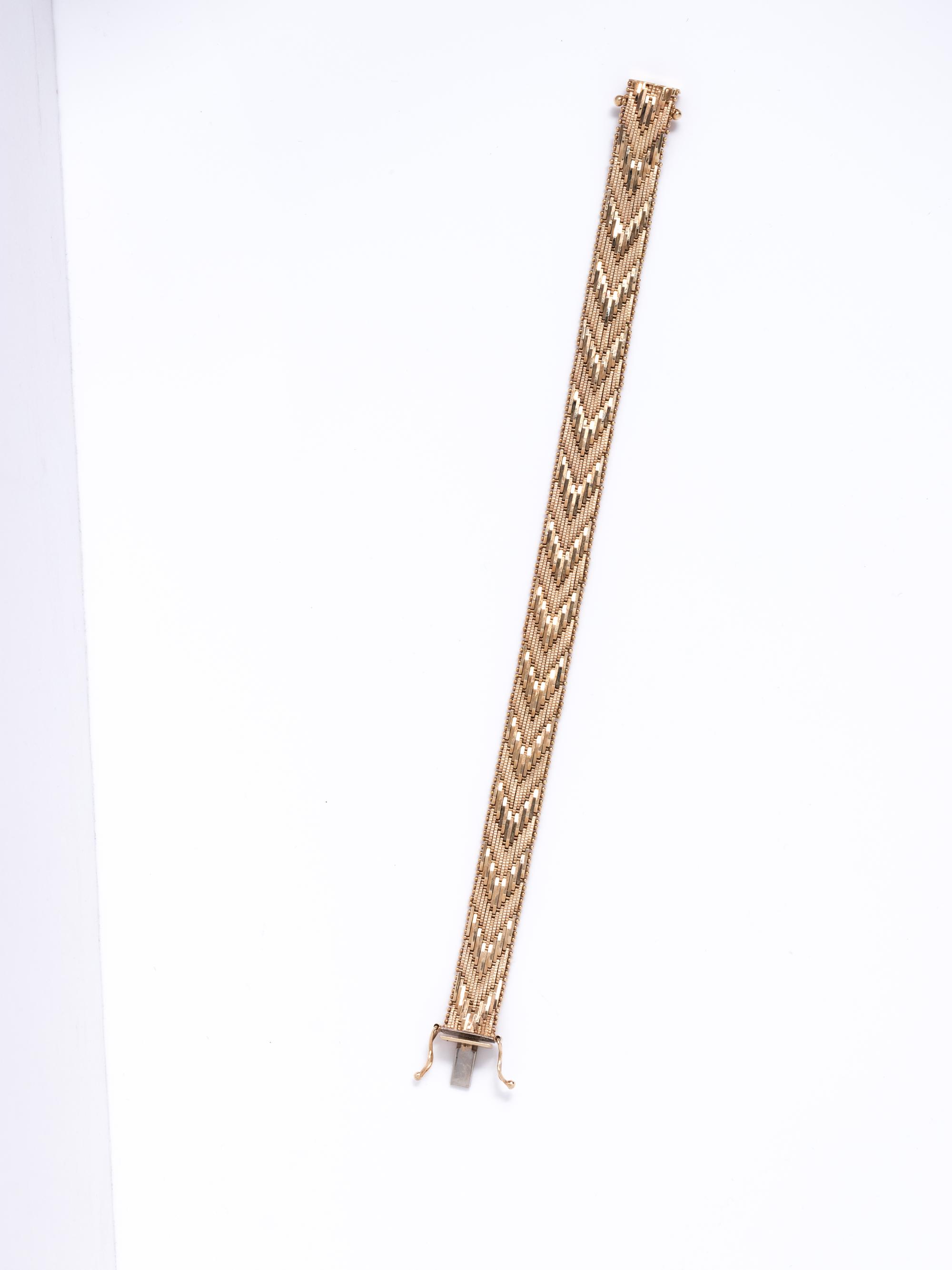 YELLOW GOLD BRACELET