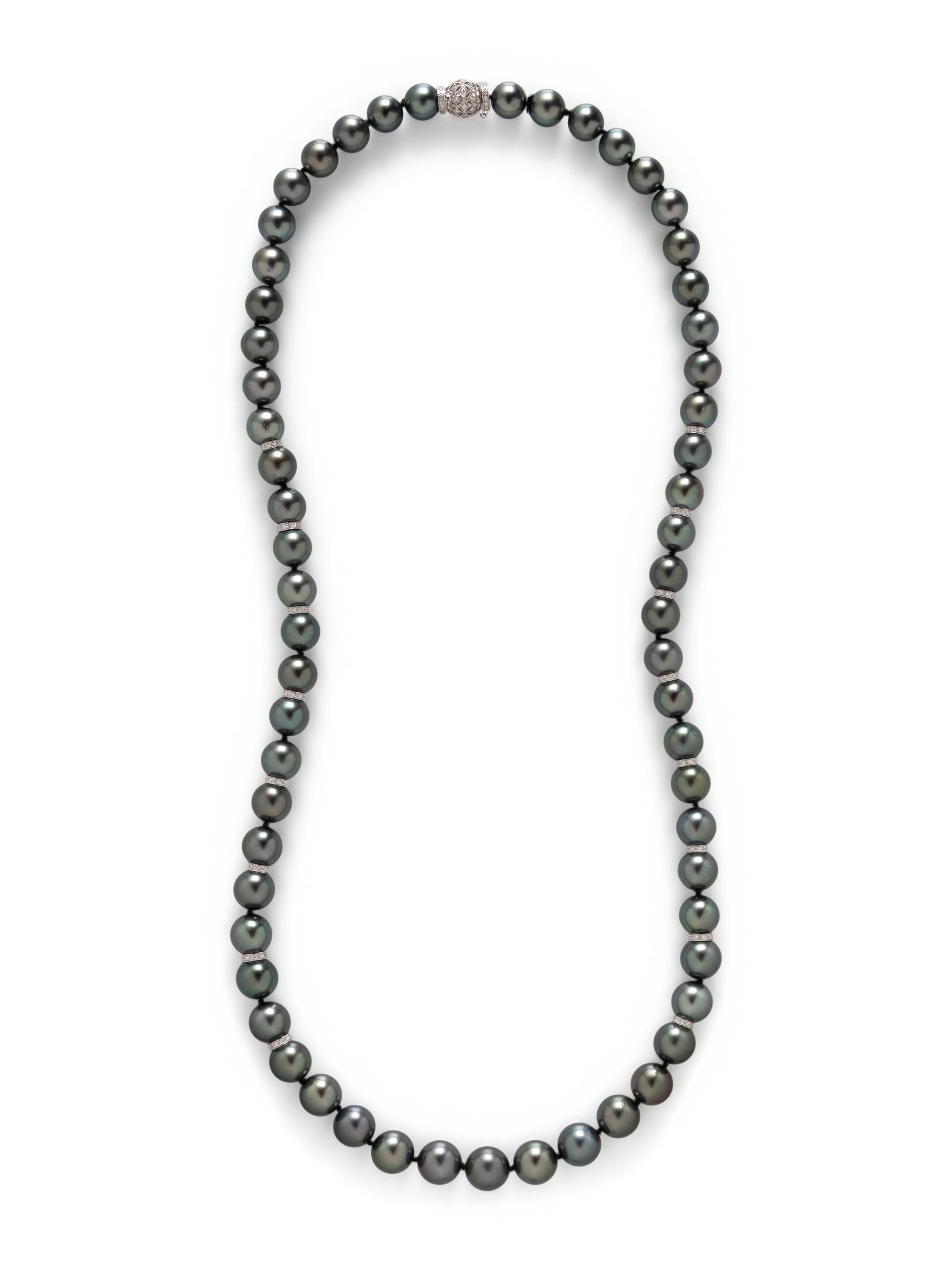 TAHITIAN CULTURED PEARL AND DIAMOND NECKLACE