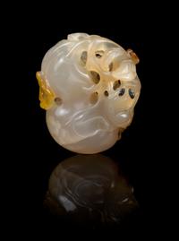 A Chinese Carved Agate Toggle SUZHOU SCHOOL, 18TH/19TH CENTURY Length 1 7/8 inches. — SUZHOU SCHOOL, 18TH/19TH CENTURY