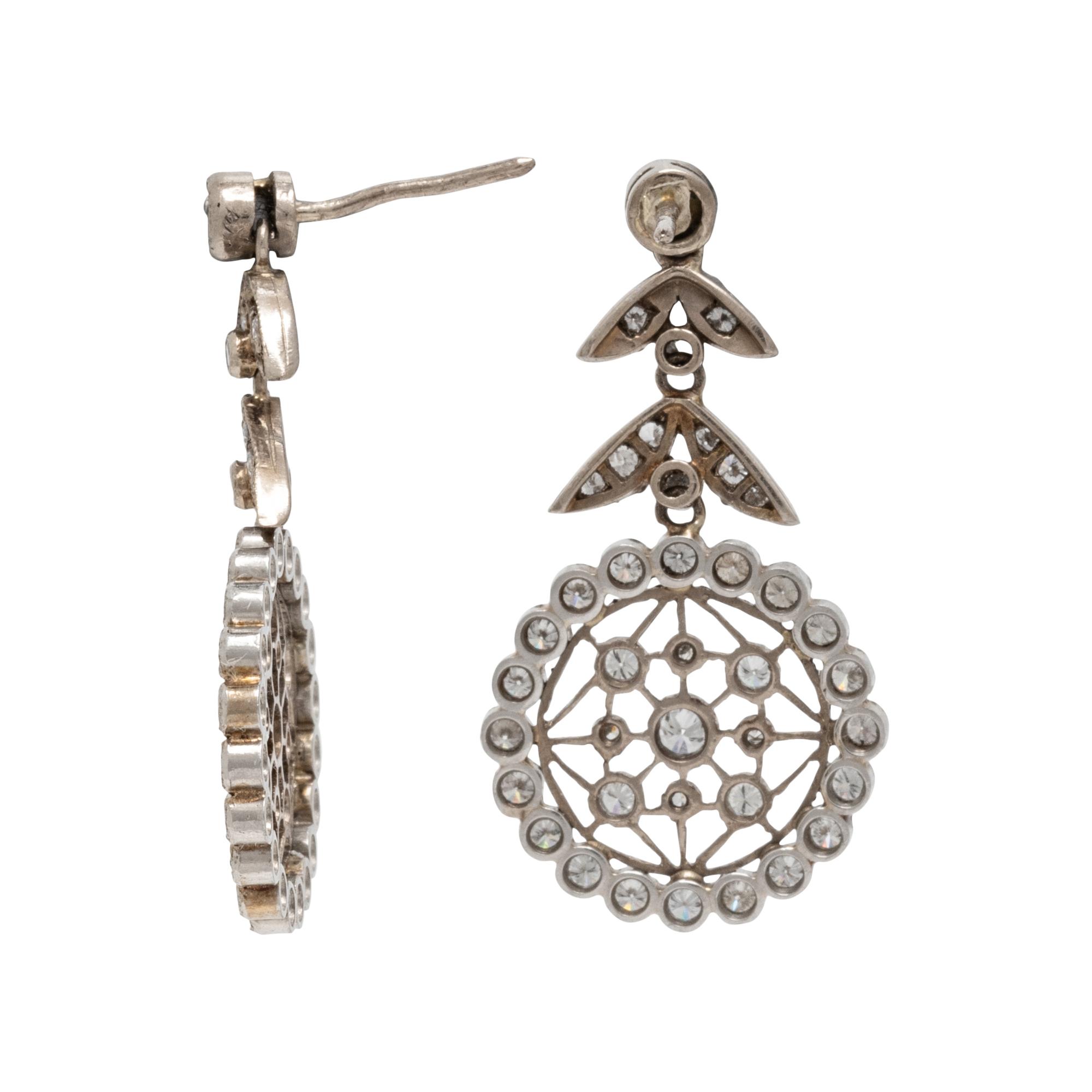DIAMOND AND PLATINUM-TOPPED GOLD EARRINGS