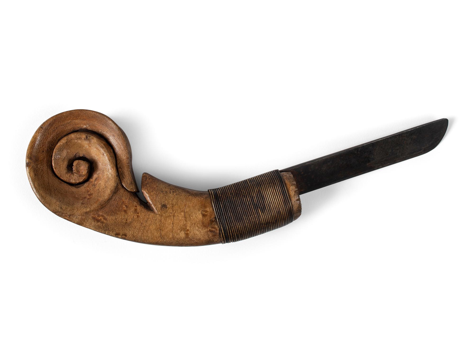 Northeasten Crooked Knife