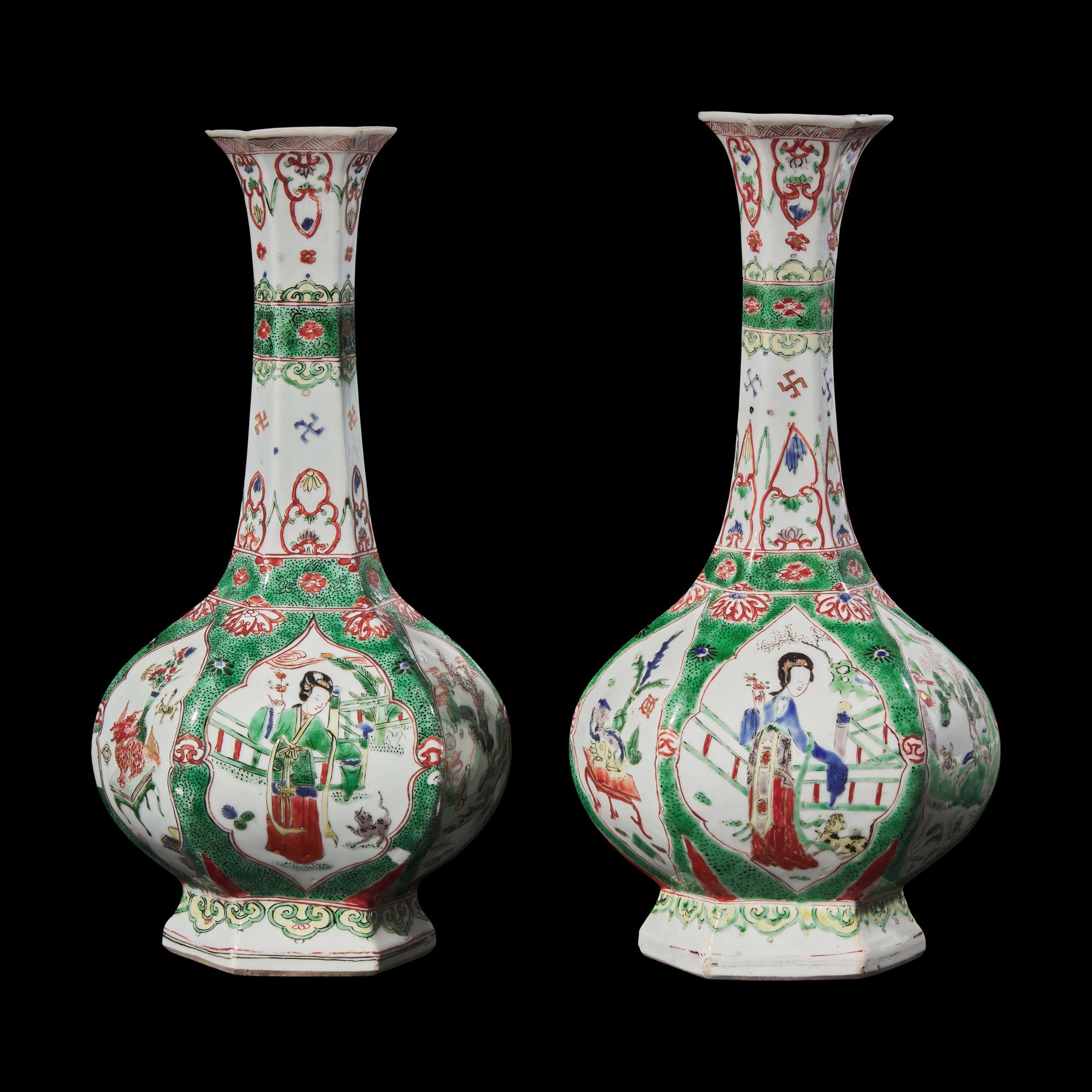 An Associated Pair of Chinese Famille Verte Porcelain Bottle Vases, Kangxi Period 清康熙 五彩仕女圖六方賞瓶兩件