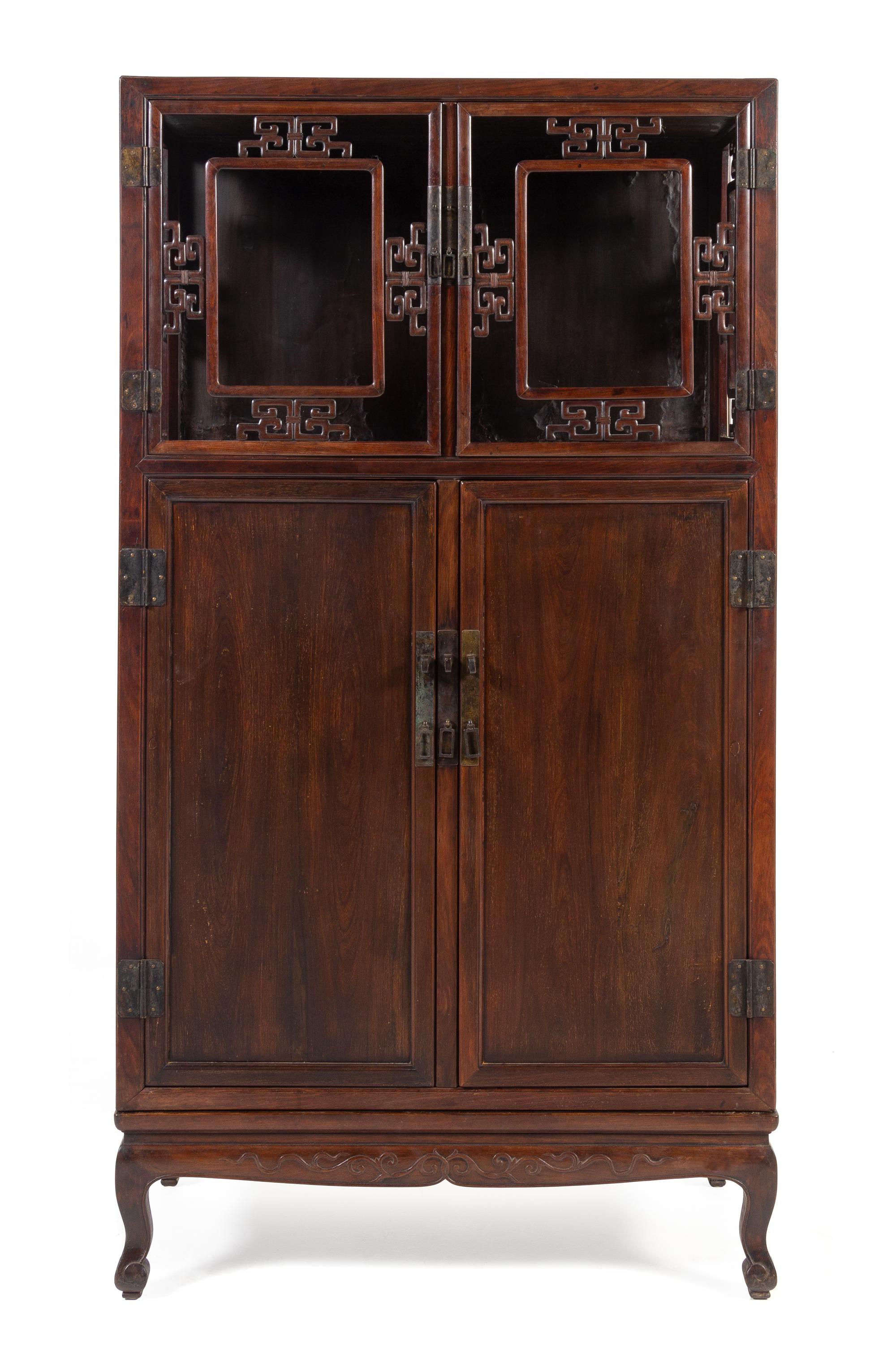 A Chinese Hongmu Square-Corner Display Cabinet, Wanligui Height 73 x width 31 1/4 x depth 18 1/2 inches. — QING DYNASTY (1644-1911)