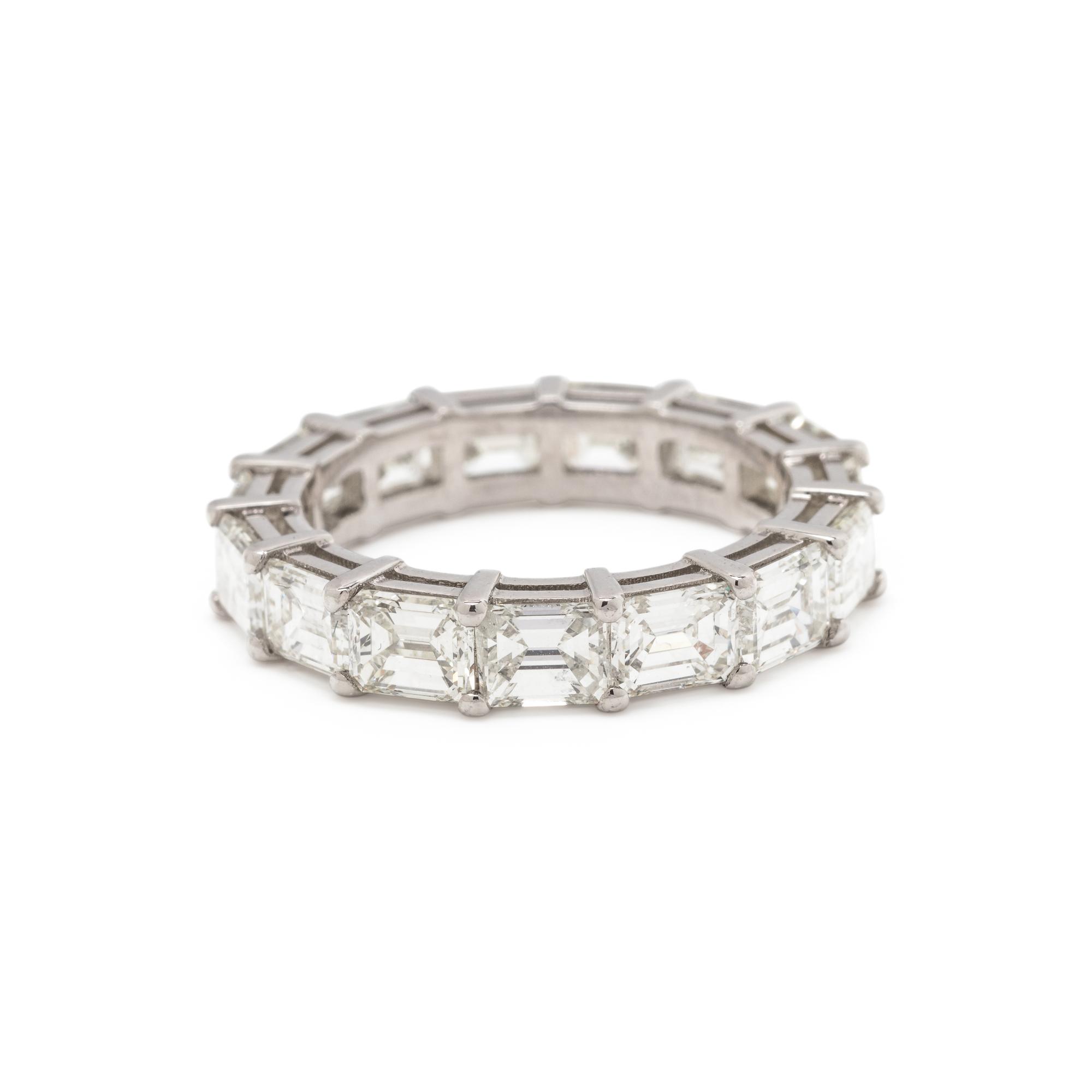 DIAMOND ETERNITY BAND