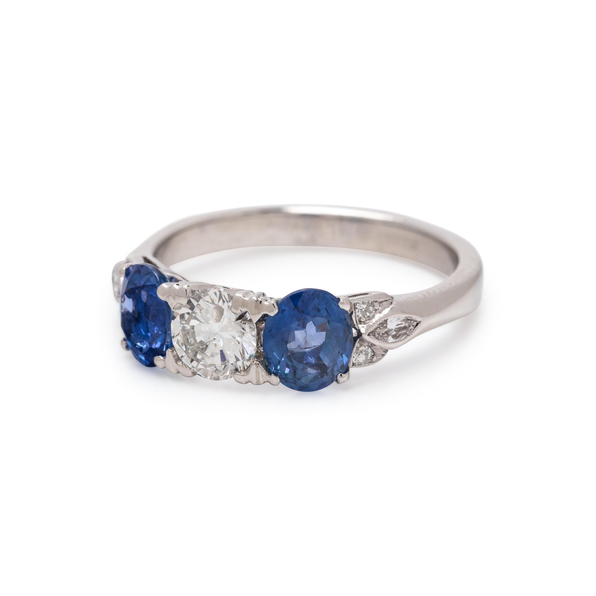 SAPPHIRE AND DIAMOND RING