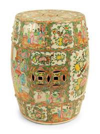 A Chinese Rose Medallion Porcelain Garden Seat