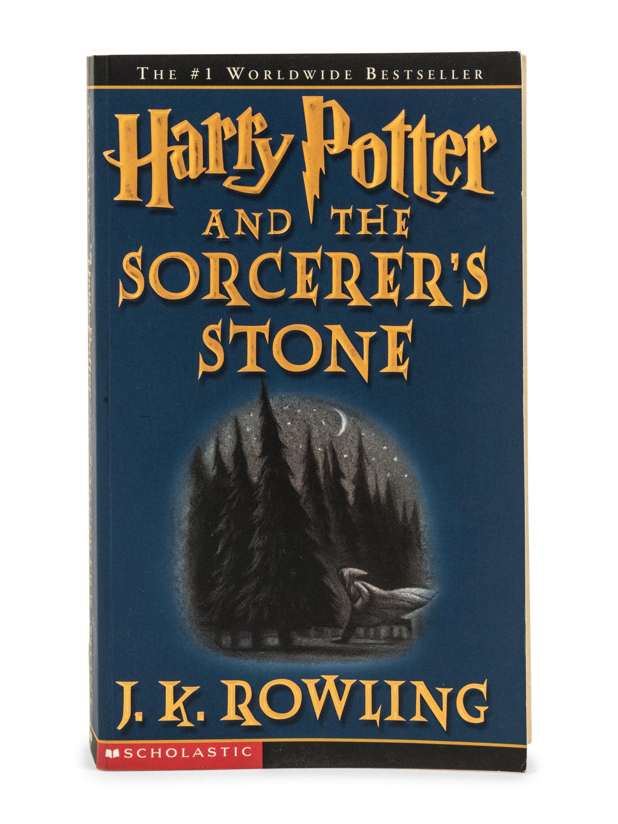 (Books) ROWLING, J.K. (1965) Harry Potter and the Sorcerers Stone . New York: Scholastic, 2001.