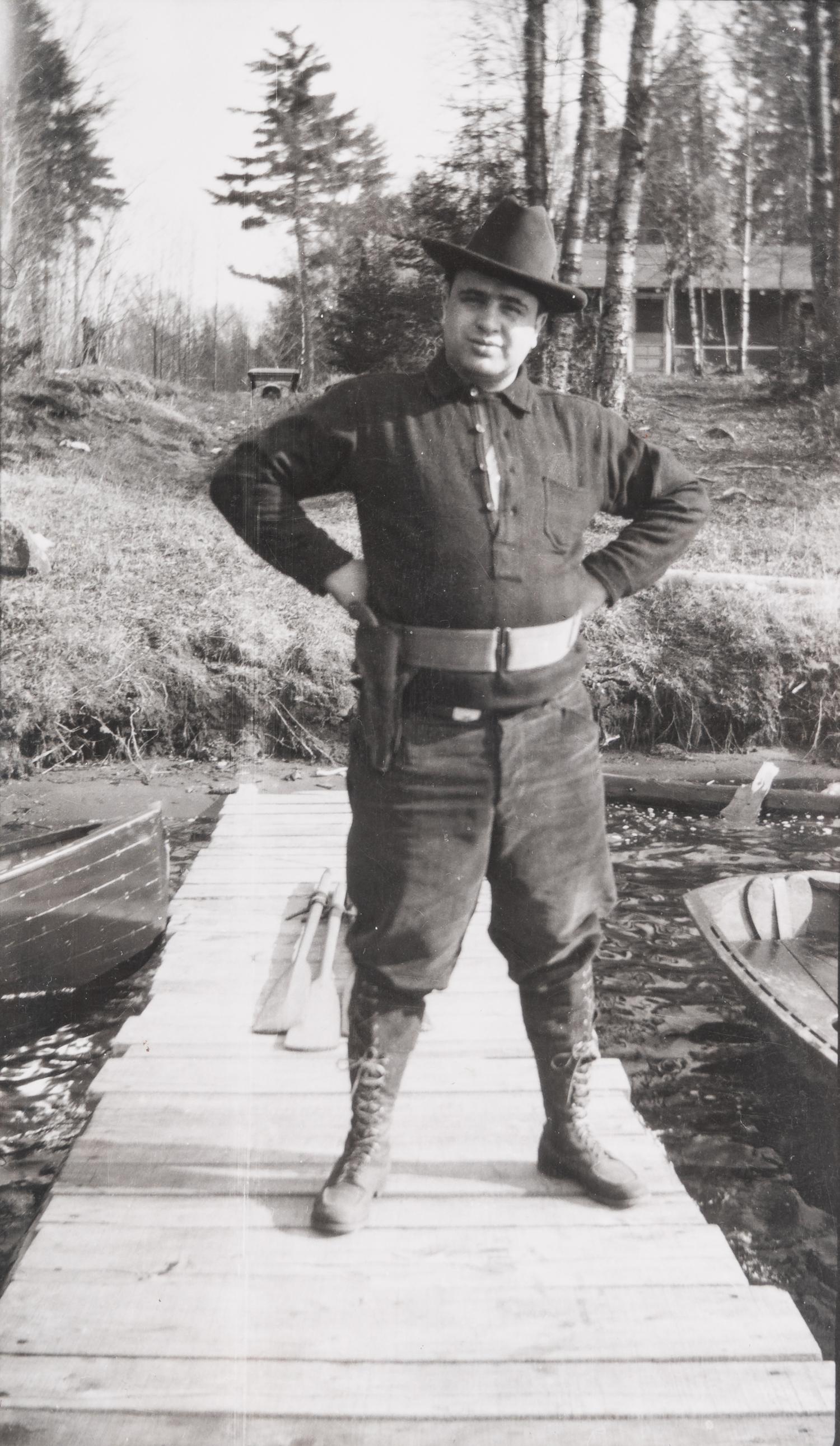 CAPONE, Alphonse ("Al") (1899-1947). An archive of ephemera, including photographs and related matchbooks.