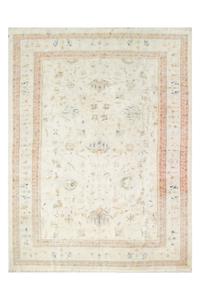 A Sultanabad Wool Rug