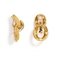 YELLOW GOLD AND DIAMOND EARCLIPS