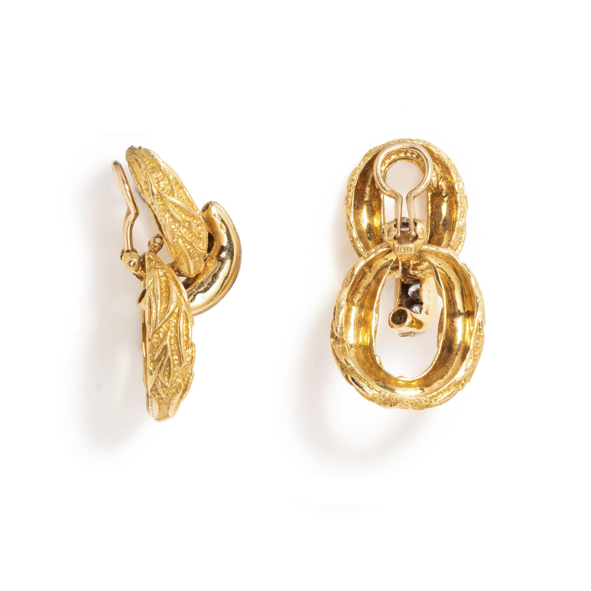 YELLOW GOLD AND DIAMOND EARCLIPS
