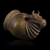 An Indian Bronze Nandi-Form Palanquin Finial, 19th/Early 20th century — 十九-二十世紀初 印度銅鑄神牛南迪轎頂飾