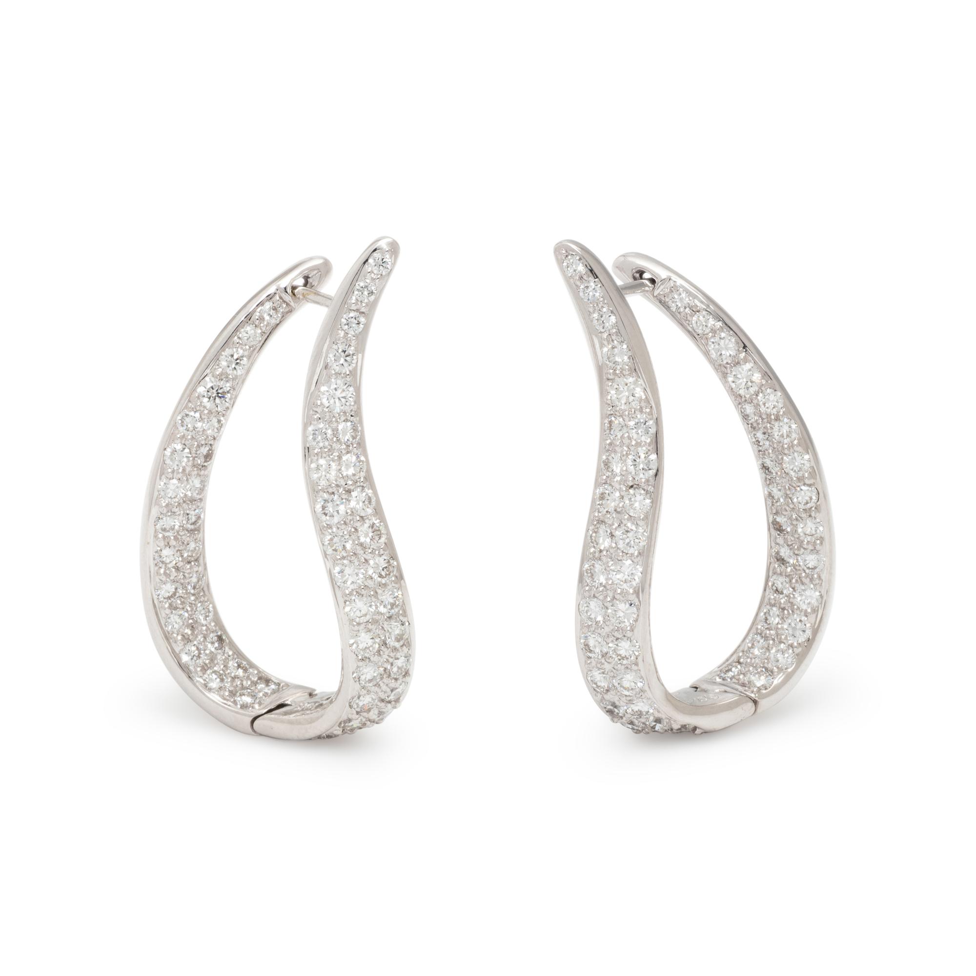 WHITE GOLD AND DIAMOND EARRINGS