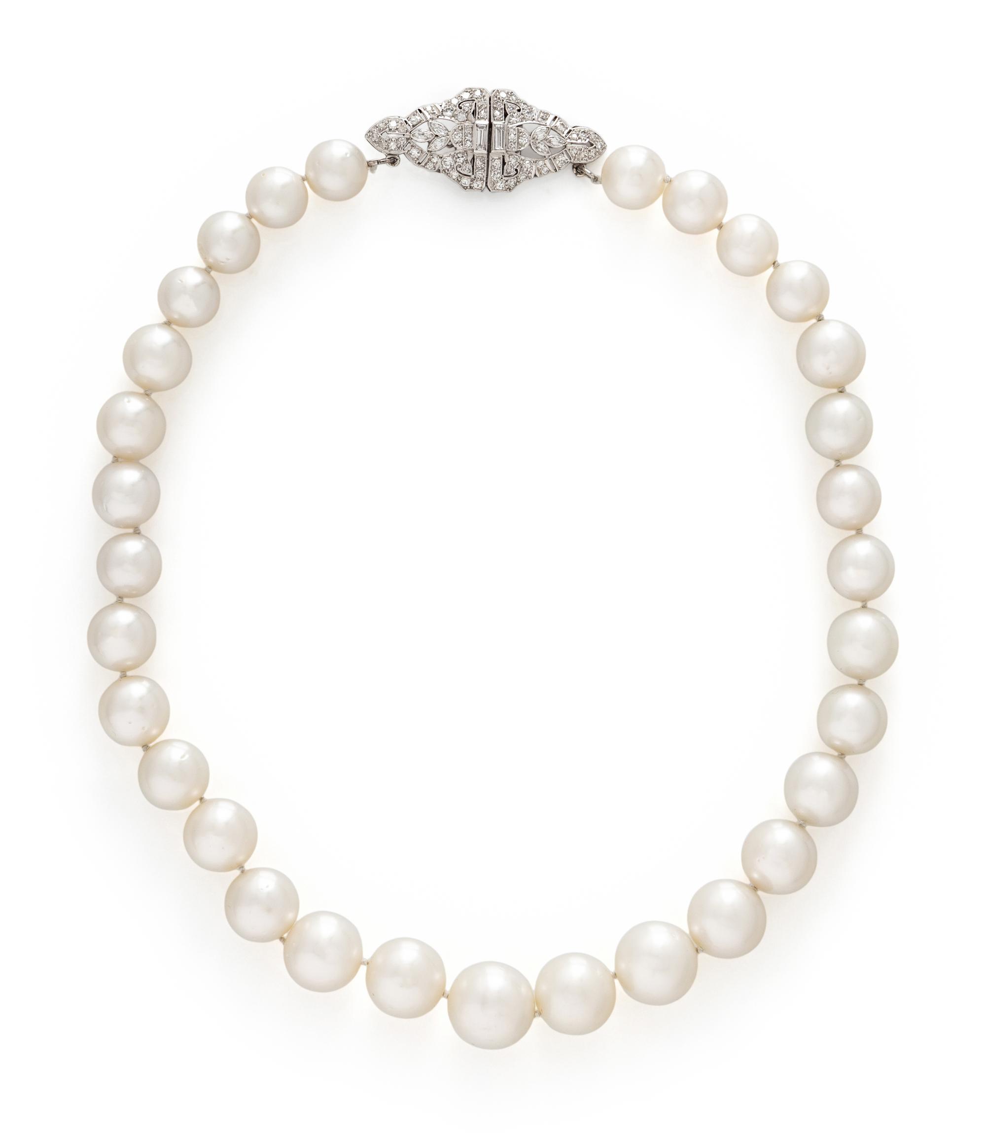 CULTURED PEARL AND DIAMOND NECKLACE