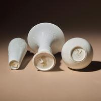 Three Chinese White Glazed Porcelain Vases, Mid Qing Dynasty — 清中期 德化白瓷瓶三件