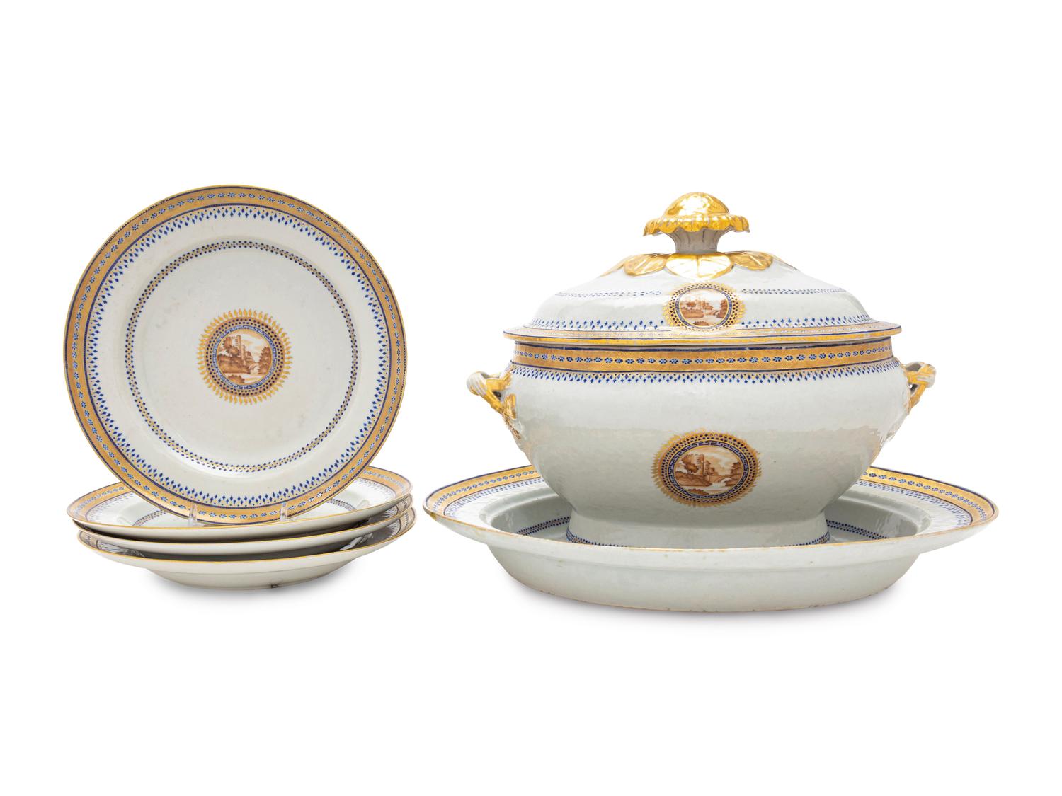 A Chinese Export Porcelain Tureen and Cover with Underplate