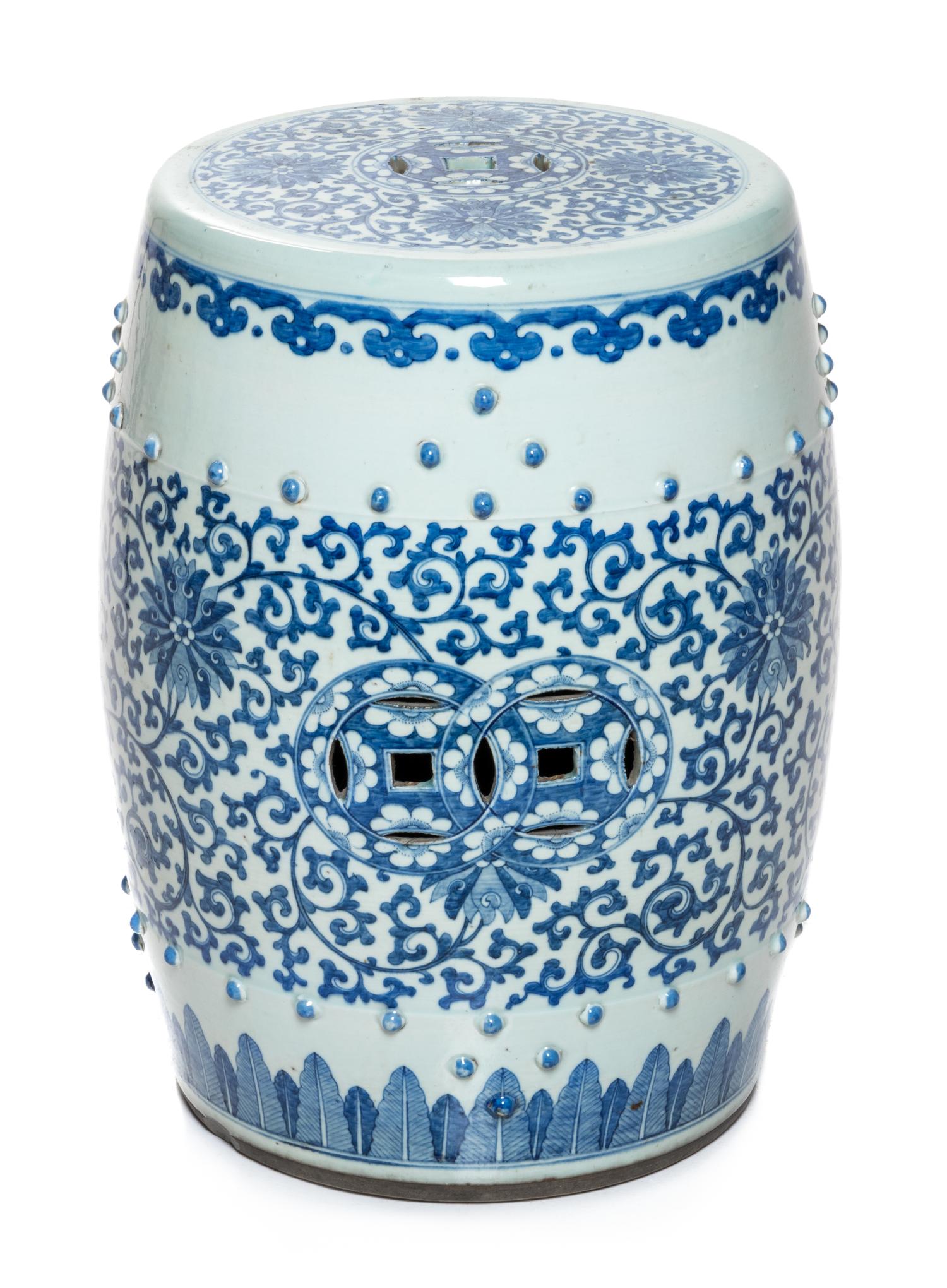 A Chinese Blue and White Porcelain Garden Stool