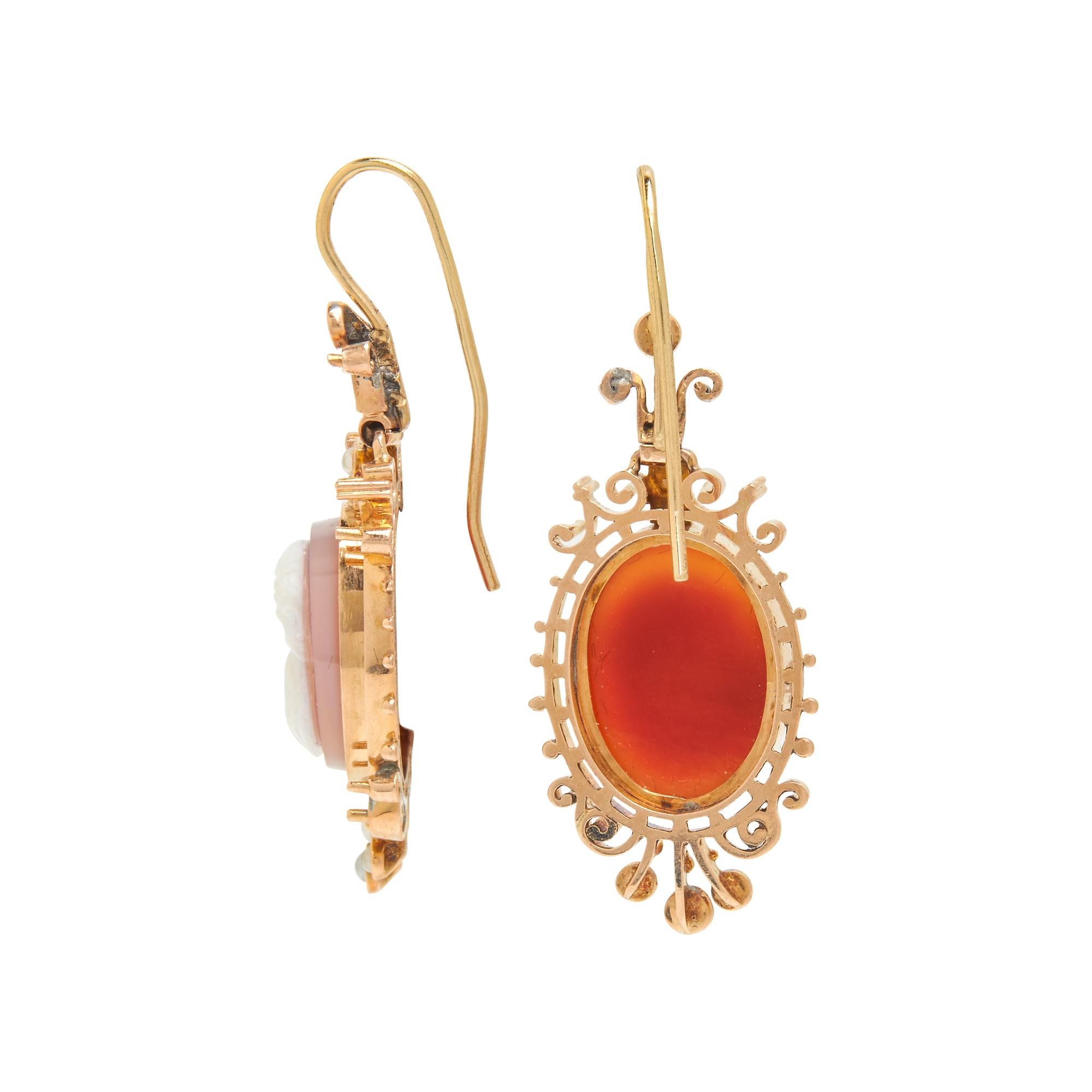 HARDSTONE CAMEO AND SEED PEARL EARRINGS