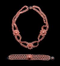 A Chinese Coral Necklace and Bracelet Set