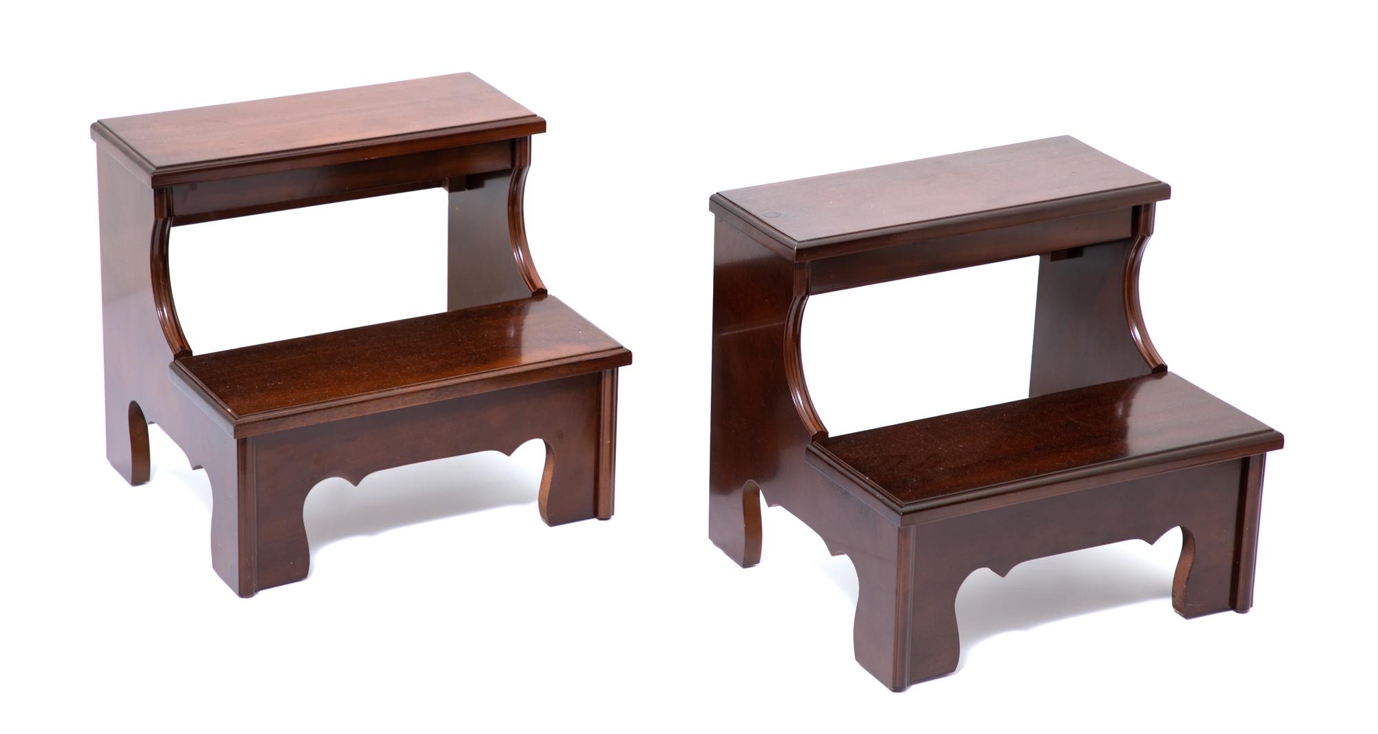 A Pair of George III Style Mahogany Bedsteps Height 15 1/4 x width 17 1/4 inches. — 20TH CENTURY