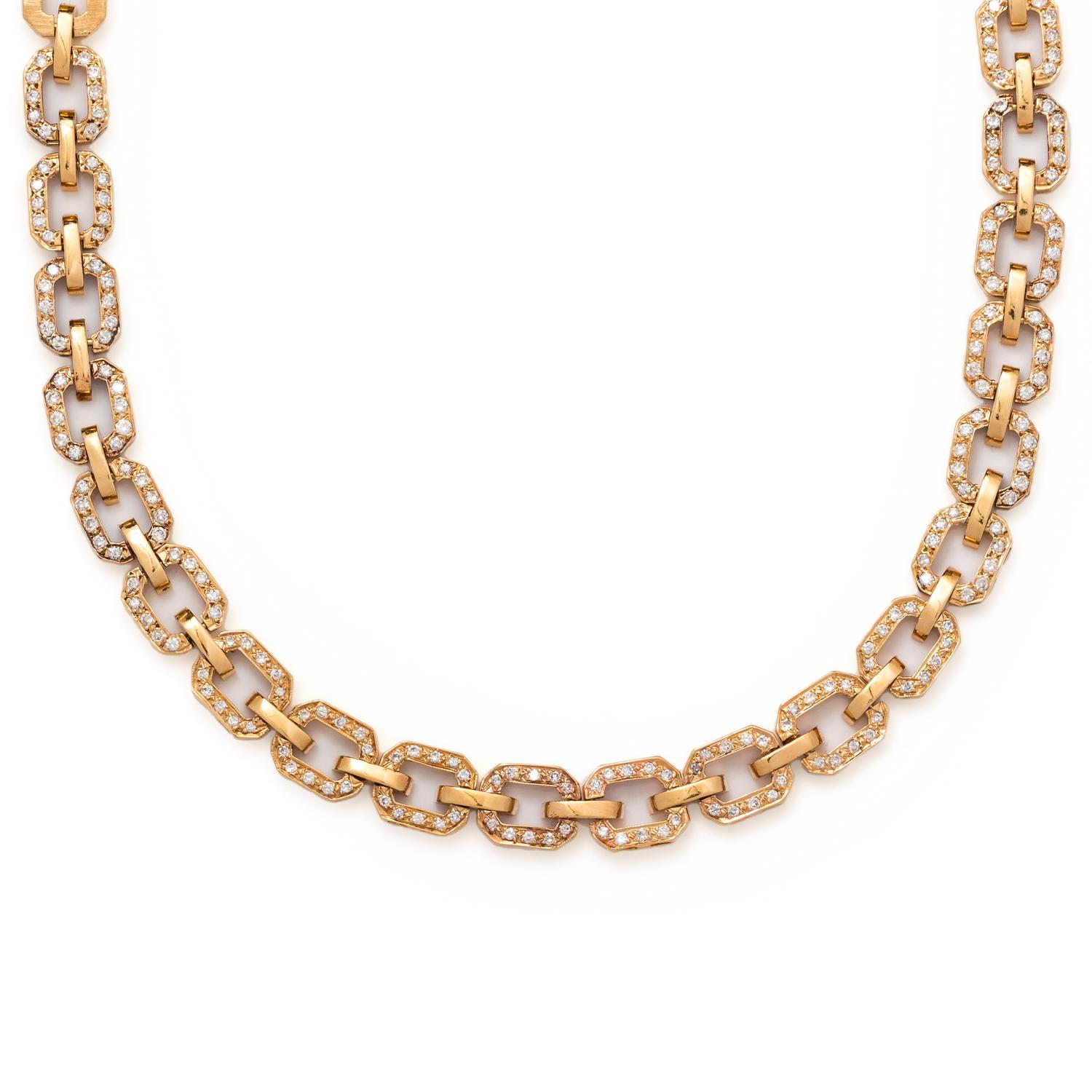 YELLOW GOLD AND DIAMOND NECKLACE